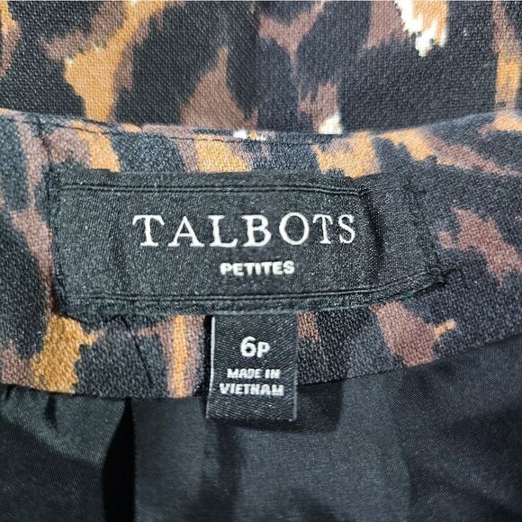 TALBOTS Leopard Print Pencil Skirt - Size 6P - Picture 7 of 8